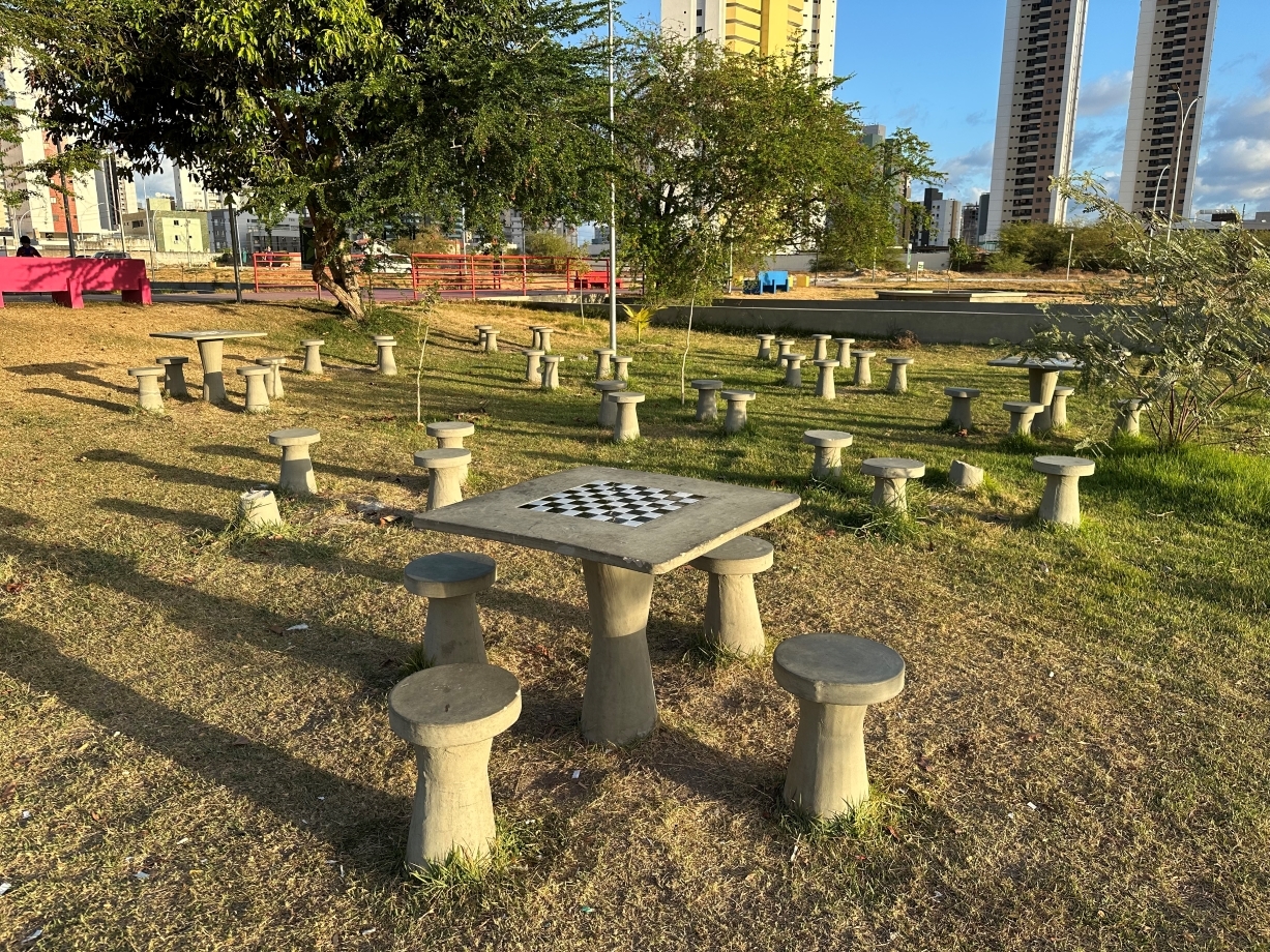 Área interativa para jogos de mesa